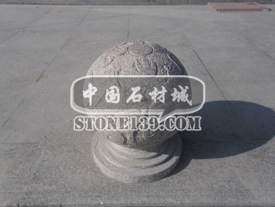 花岗岩石球表面雕刻