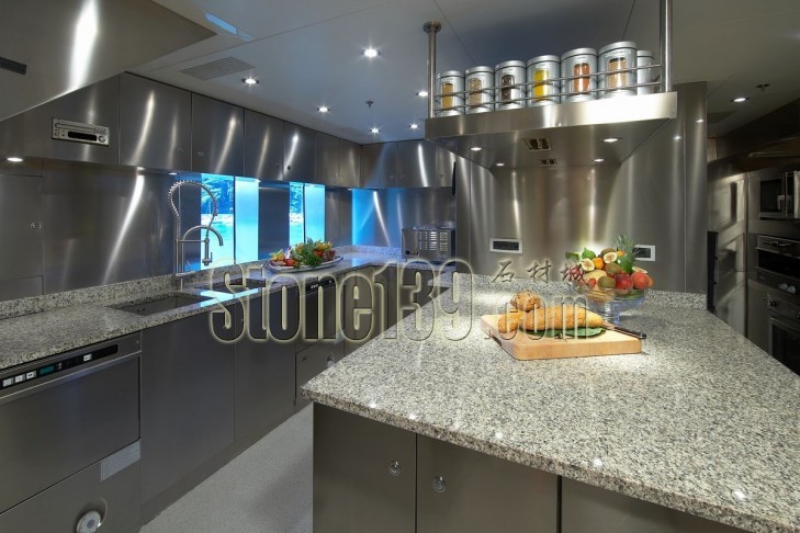 石英石材质的厨房台面及水槽的日常护理与保养
