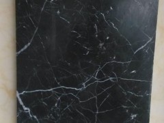 黑白根门槛石