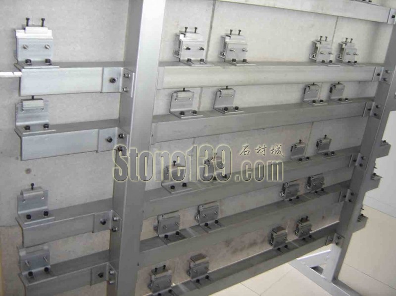 金属挂机与石材幕墙及台面板的安装质量要求