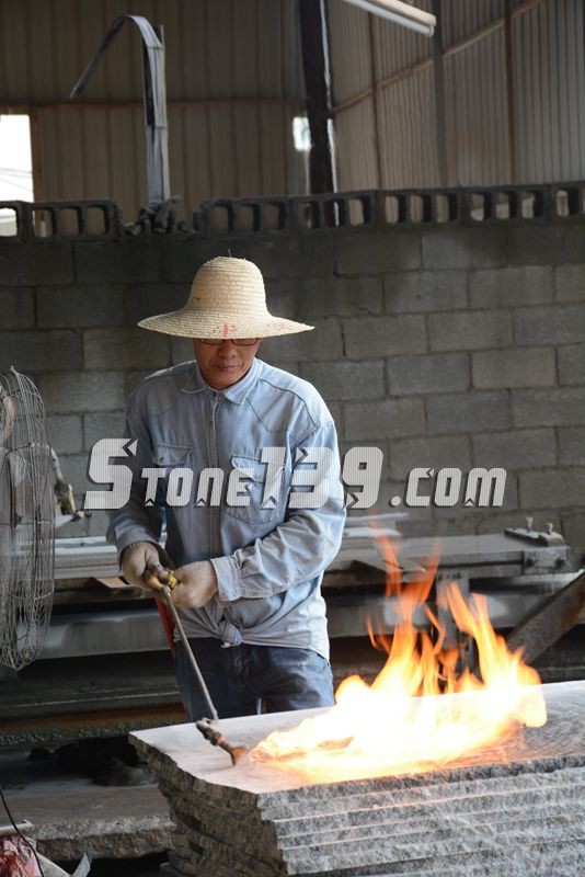 天然装饰石材从石料到板材的加工步骤详解