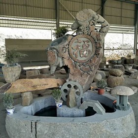乌龟雕刻装饰流水鱼缸供应