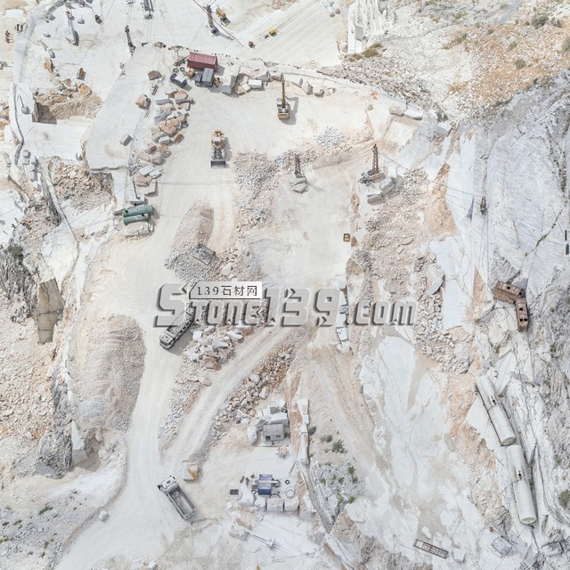 意大利卡拉拉大理石矿山图片
