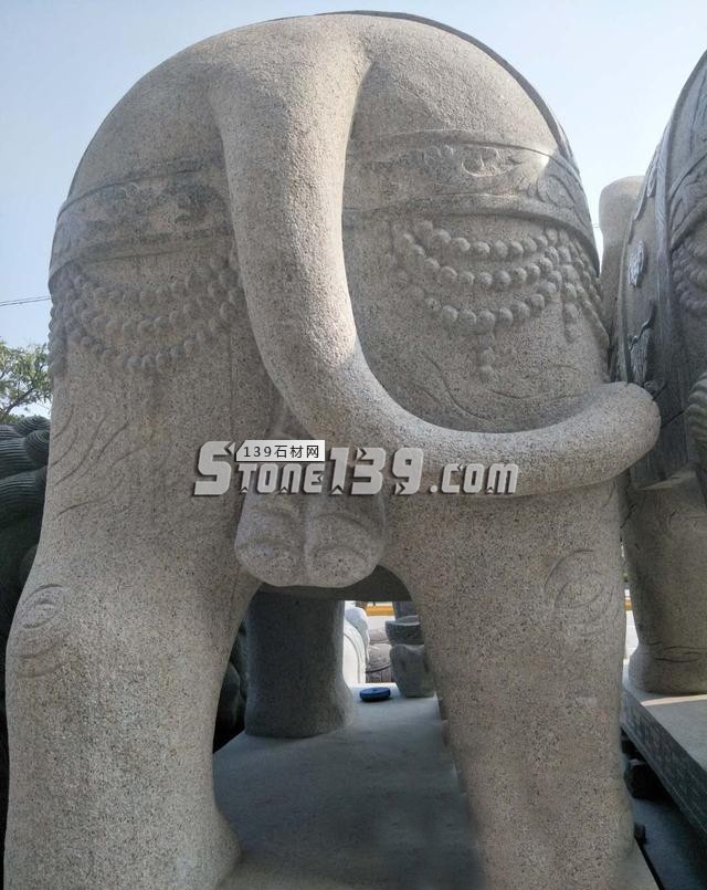 石雕老师傅教您辨别石雕大象的公母