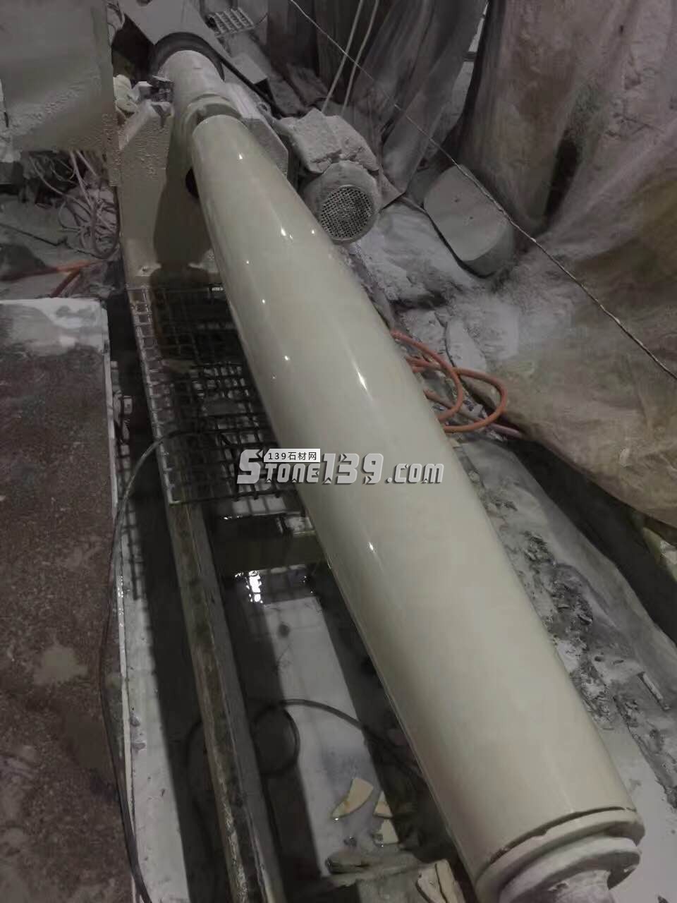 大理石圆柱