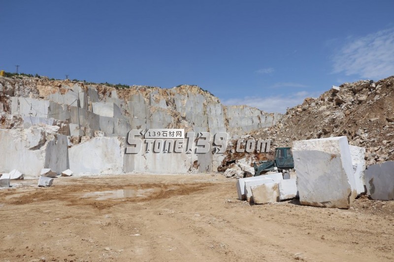 土耳其的大理石矿山实景图片拍摄
