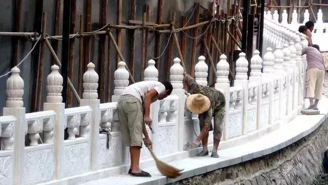 中国古老石材工程之石雕桥栏杆 承载着千年的历史与文化