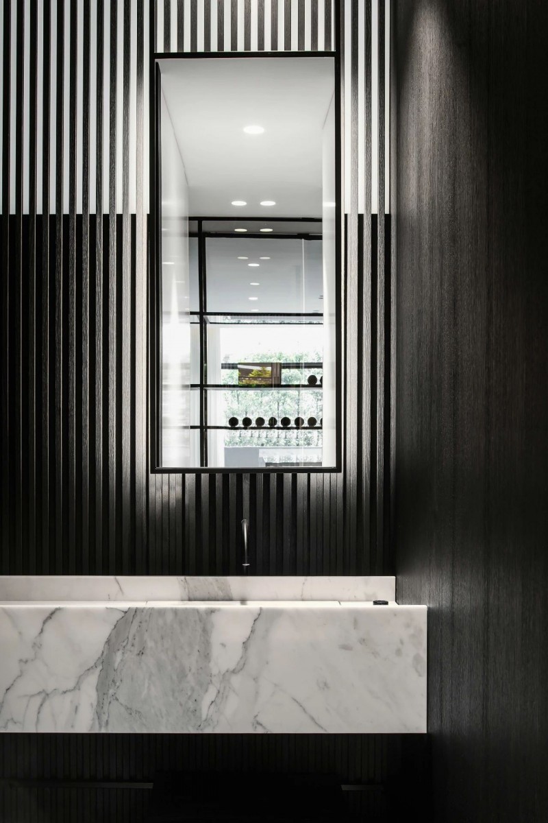 大理石装饰的室内空间 黑白灰色经典国际范