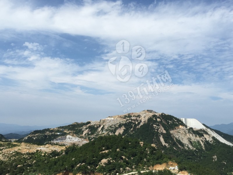 湖北麻城芝麻白矿山资源