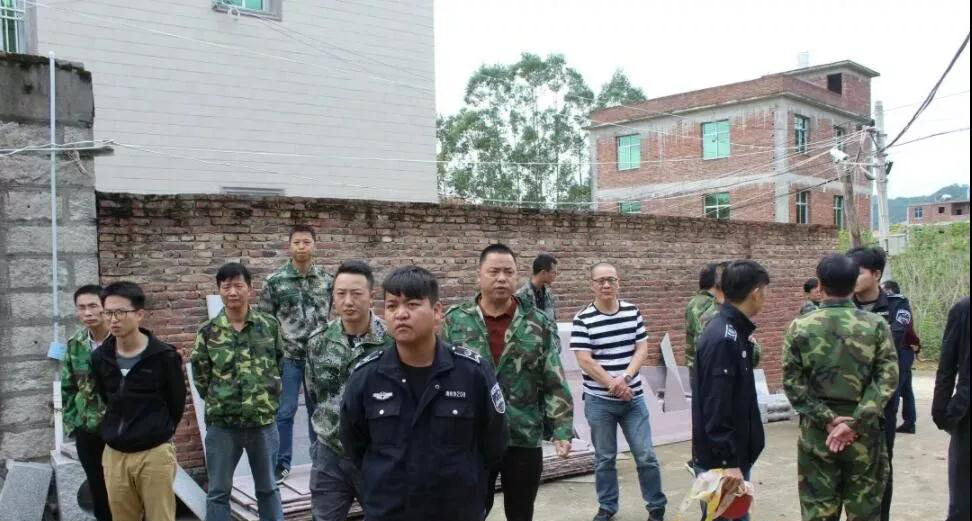 南安市洪梅镇26家石材加工厂进行依法关停、拆除生产设备