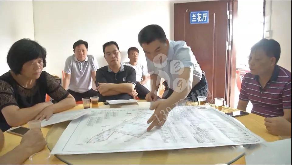 廉江市（广东芝麻白、芝麻灰、浪花白产地）领导调研塘蓬镇石材产业基地项目建设工作