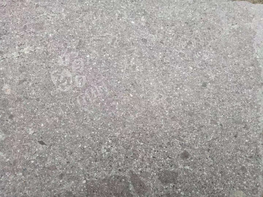 浙江温州泰顺县南院志松石材厂主营鸡血红，福寿红，贵妃红，茶花白，青石,遂昌白，寿宁红