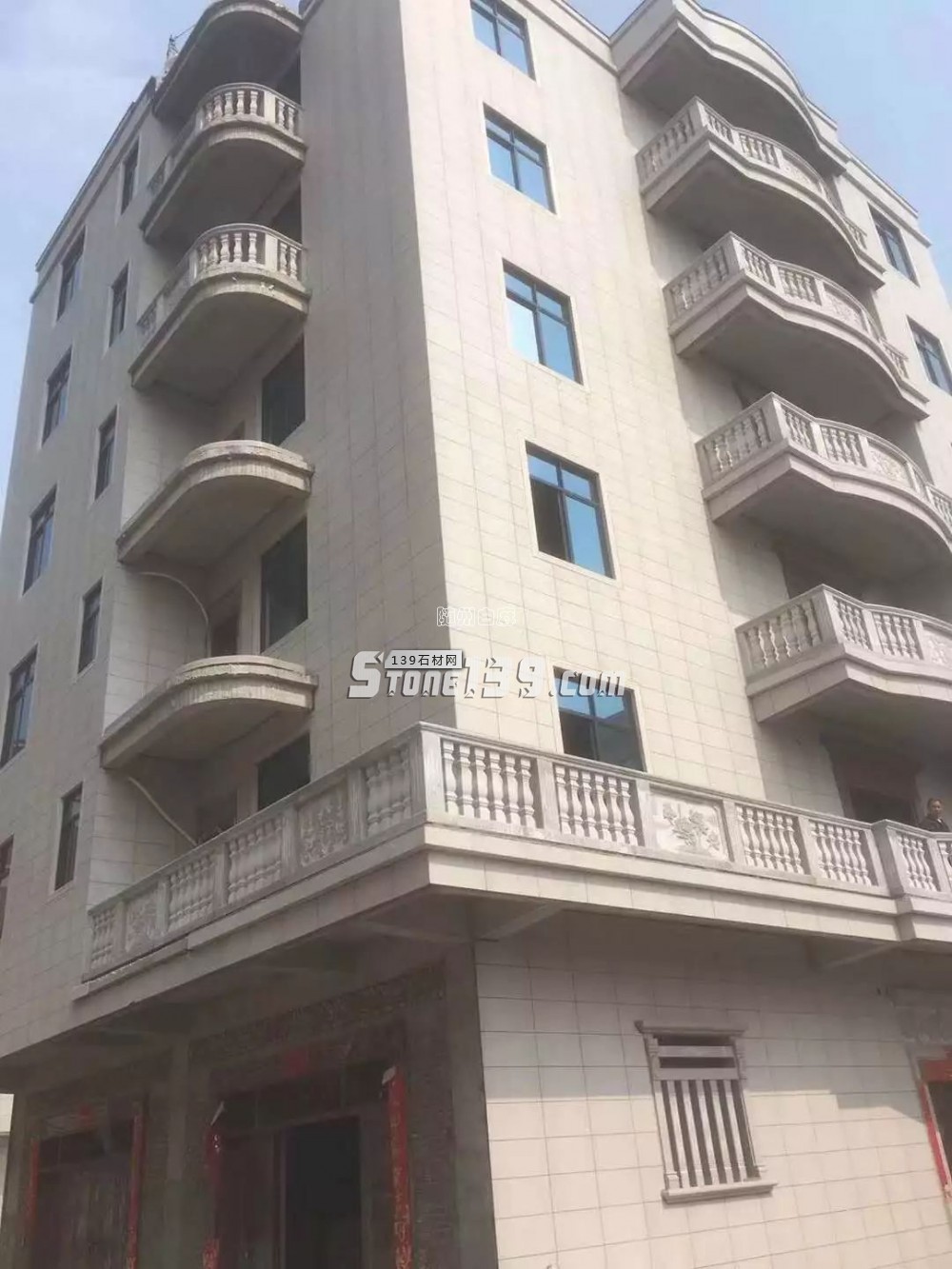 随州白麻外墙别墅应用      阳台 浮雕 窗台 罗马柱等别墅异形石材