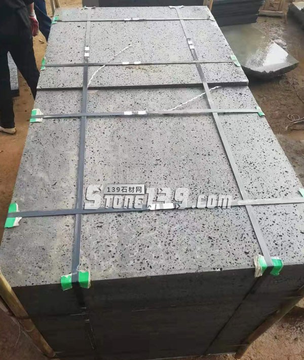 目前最便宜的黑石（湛江黑）产地广东雷州市召开非法石材场整治工作推进会