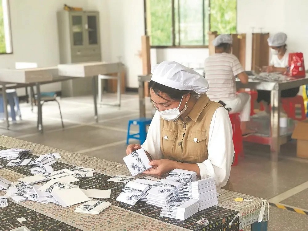 福建老矿芝麻黑产区长泰林墩石材厂，关停一年以后