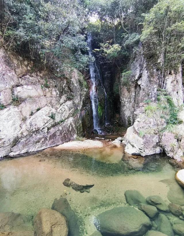 人迹罕至！浙江温州永嘉这里有条花岗岩石河、平板溪