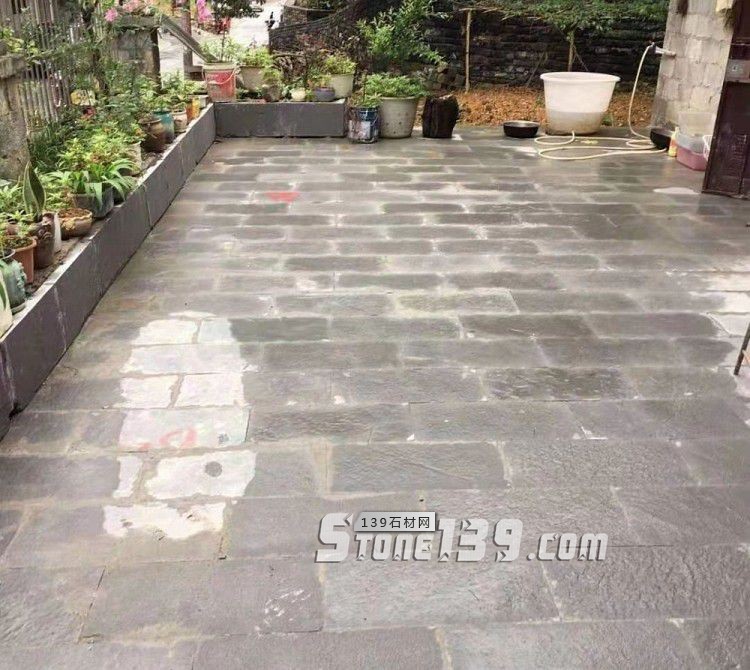 青石板使用历史悠久 是古朴中国风装饰的理想材料