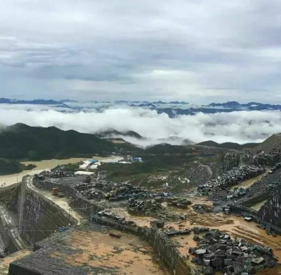 福建芝麻黑吴田山矿区