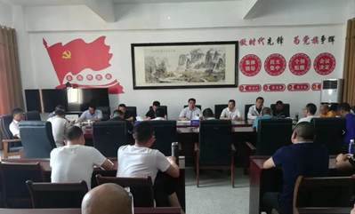 湖北黄金麻产地万和镇召开重点石材企业矿山生态修复重点督办会，矿区“五要”标准落实，加工区“八个规范”进行整治