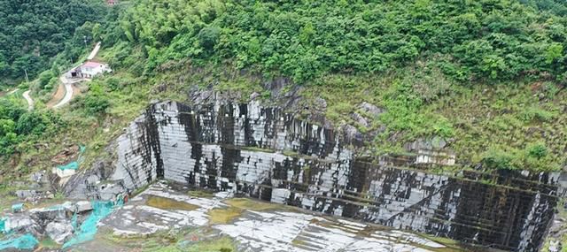 岳西黑-安徽省安庆市岳西国产黑金沙花岗岩介绍