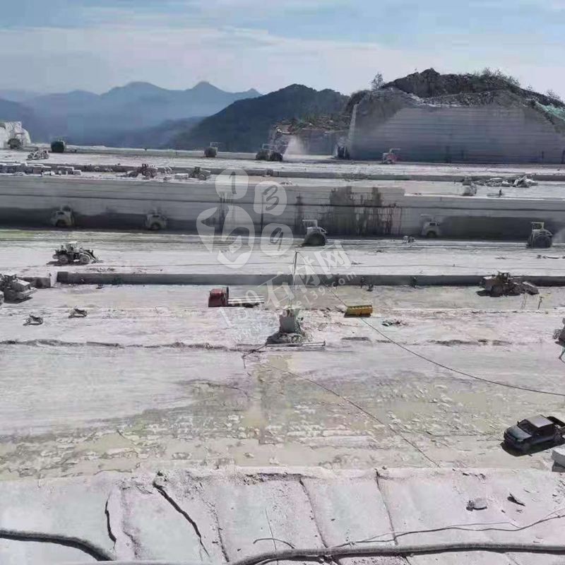 【麻城盛鑫石材】主营湖北芝麻白603、芙蓉白602、外墙干挂、地铺、路沿石等异形板材