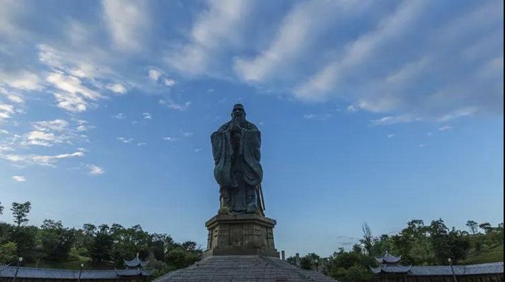 四川隆昌青石产区青石矿山产品和青石案例欣赏