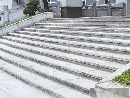 罗田芝麻灰石材厂