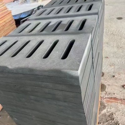 达州青石板铺地 水沟盖板地铺 防滑 荔枝面 菠萝面加工工艺